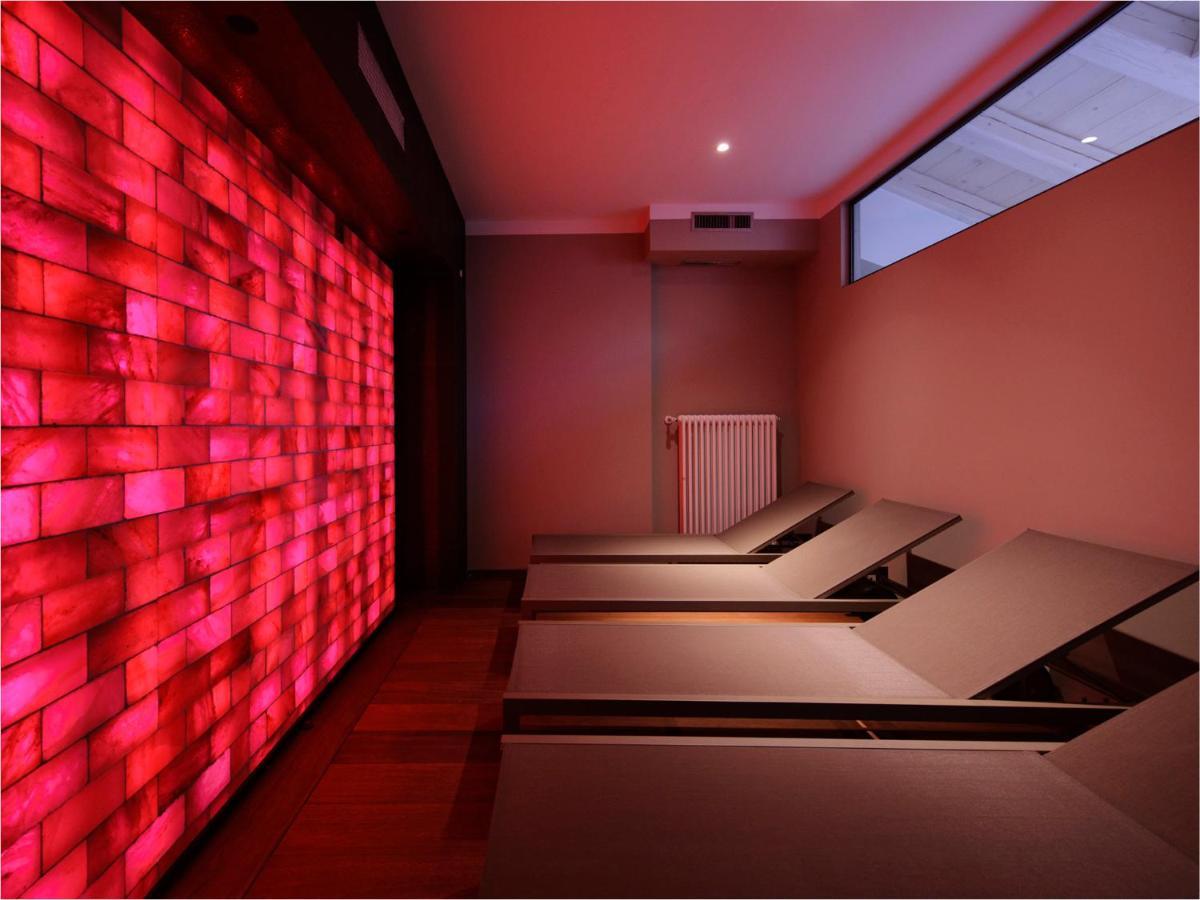 Locanda In Borgo Garni & Wellness Borgo Valsugana Exteriör bild
