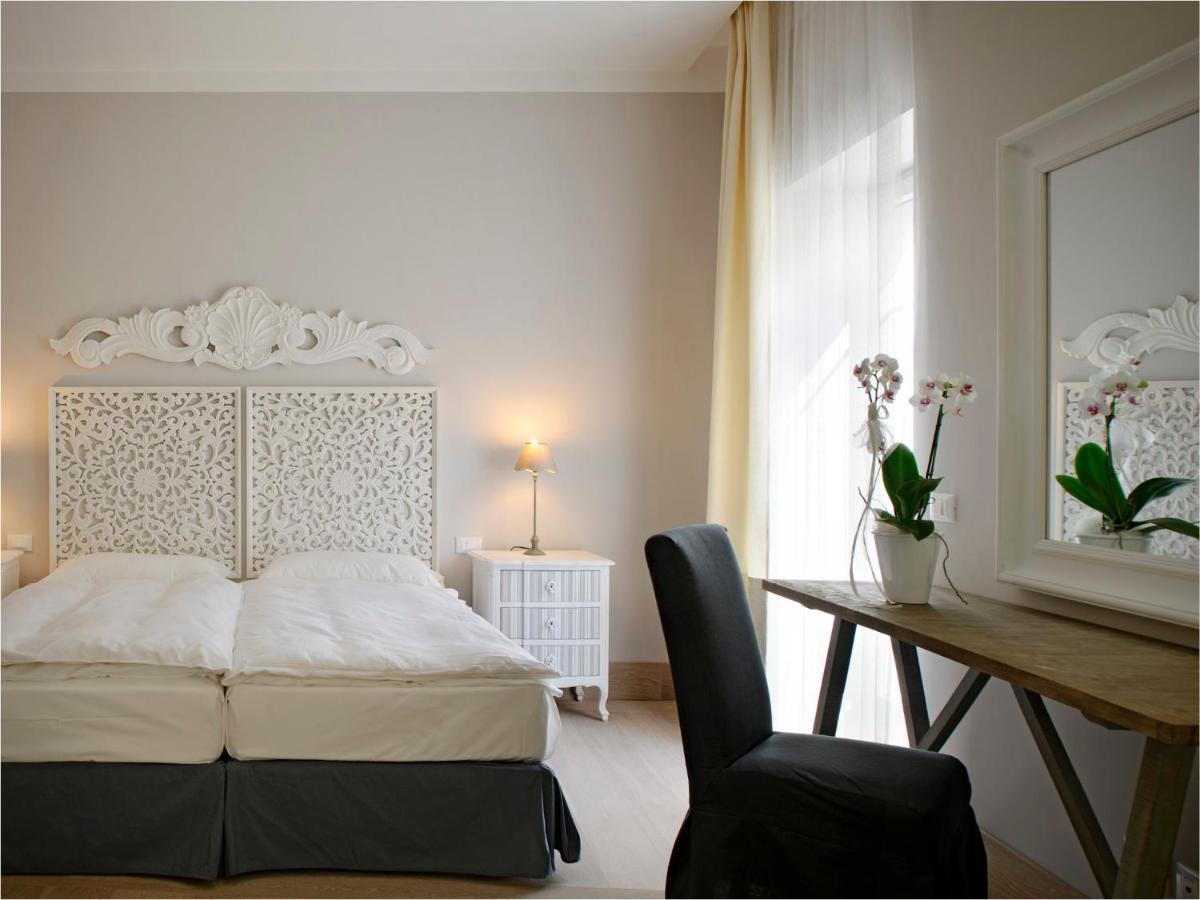 Locanda In Borgo Garni & Wellness Borgo Valsugana Exteriör bild