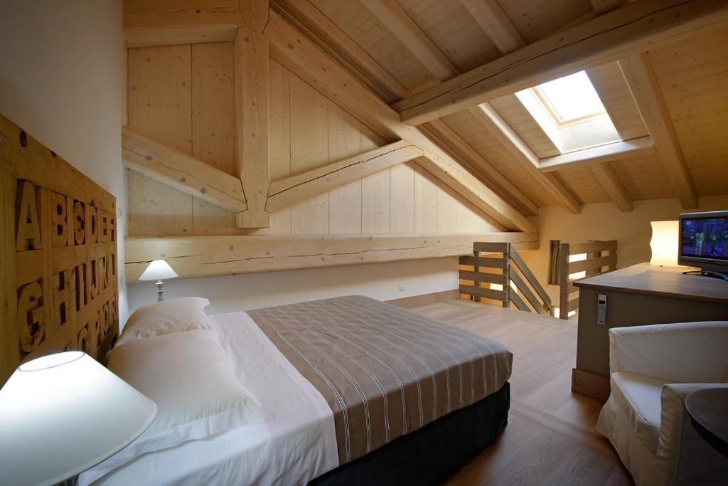 Locanda In Borgo Garni & Wellness Borgo Valsugana Exteriör bild